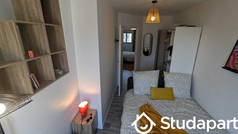 Chambre - 24 m² - 1 pièce