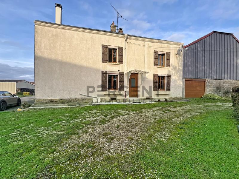 Maison - 101 m² - 5 pièces