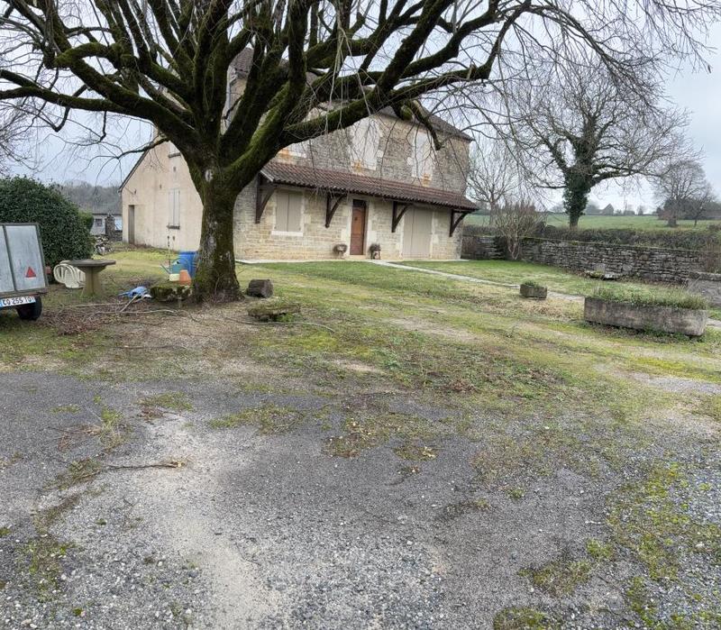 Maison - 197 m² - 7 pièces