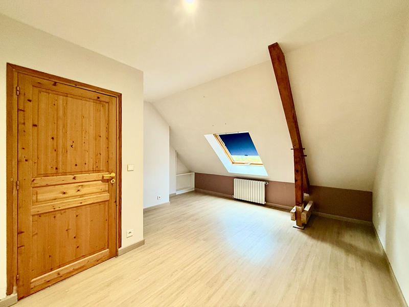 Maison - 148 m² - 7 pièces