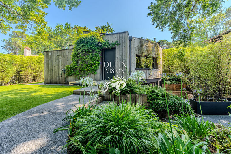 Villa - 220 m² - 7 pièces