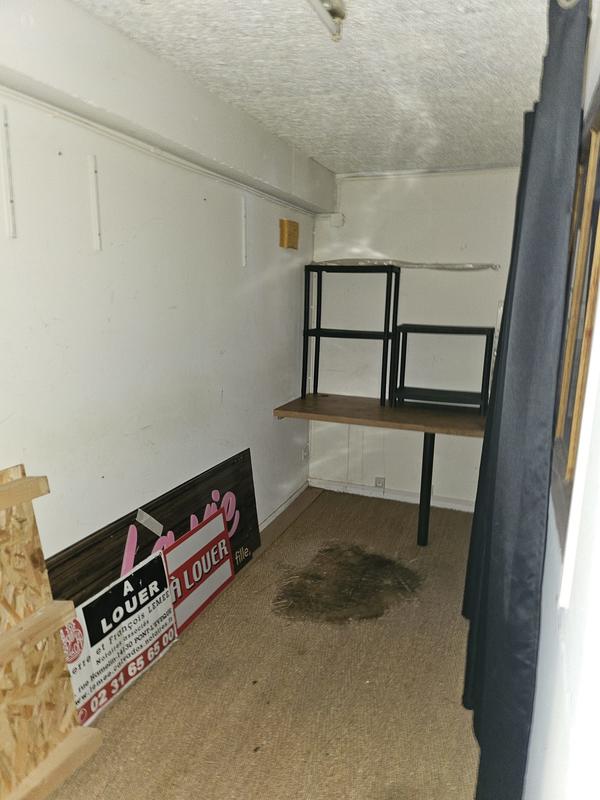 Local commercial - 66 m² - 3 pièces