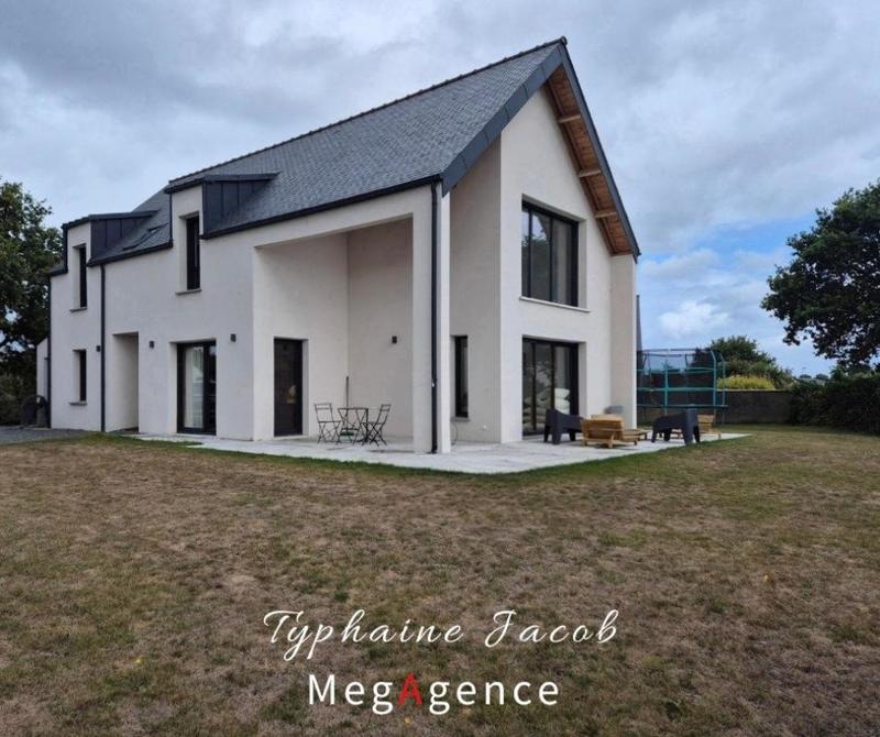 Maison - 150 m² - 6 pièces