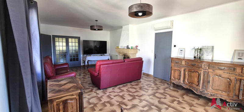 Villa - 195 m² - 8 pièces