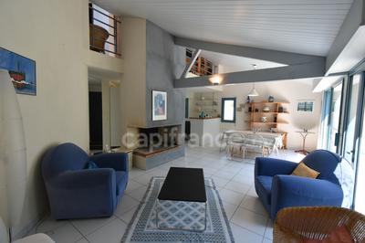 Maison - 118 m² - 7 pièces