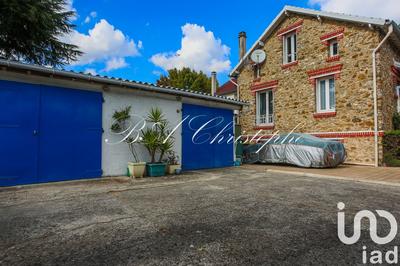Maison - 80 m² - 4 pièces