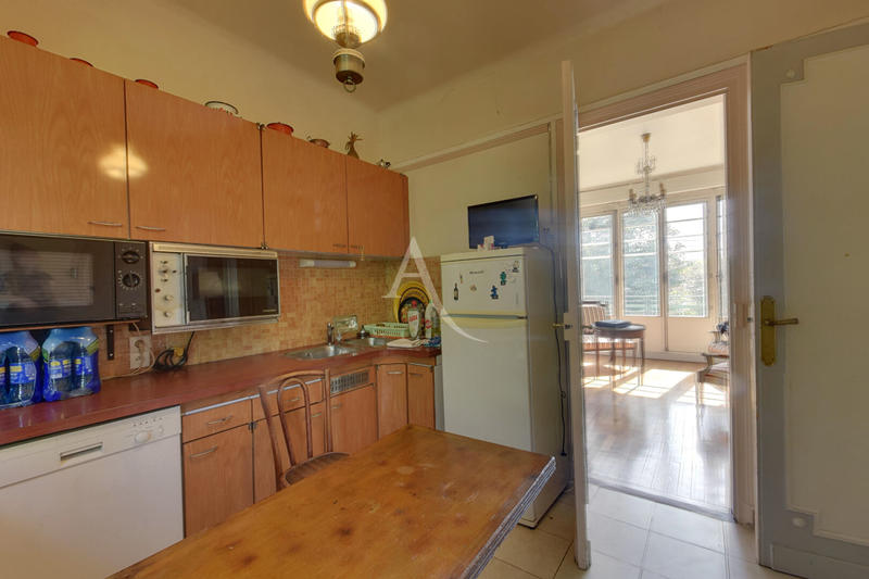 Maison - 148 m² - 7 pièces