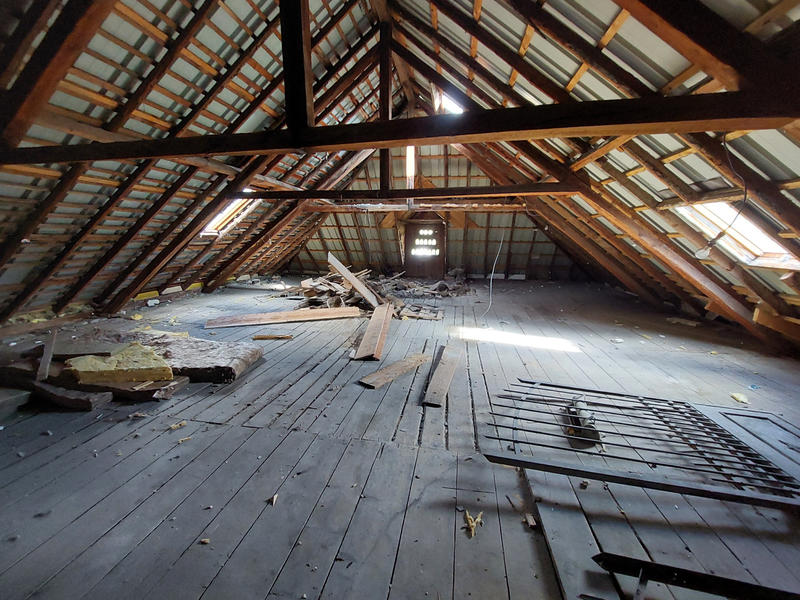 Appartement - 106 m² - 1 pièce