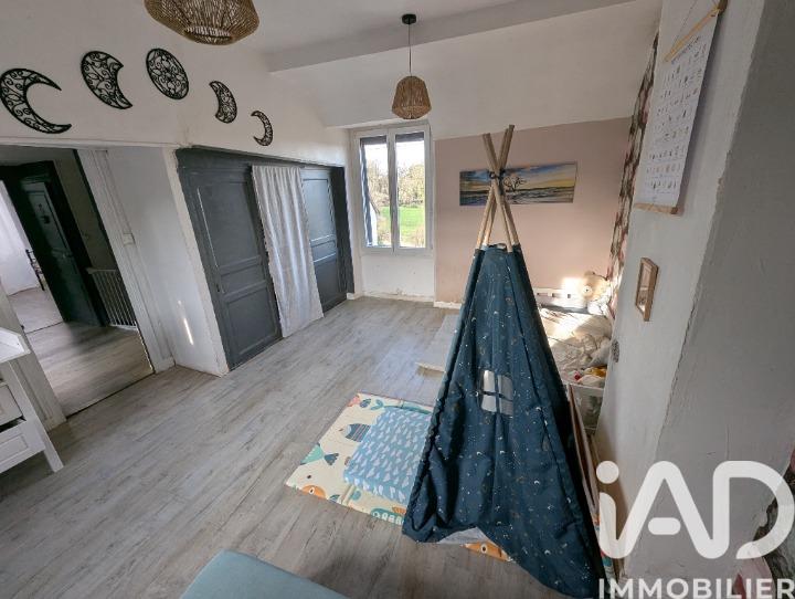 Maison de village - 94 m² - 4 pièces