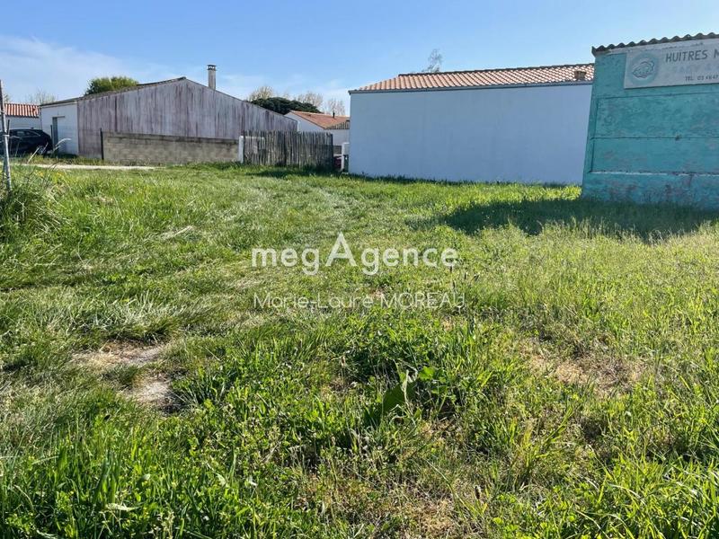Terrain constructible - 367 m²