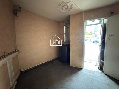 Local d'activité / Entrepôt - 36 m² - 3 pièces