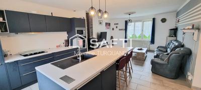 Maison - 107 m² - 6 pièces