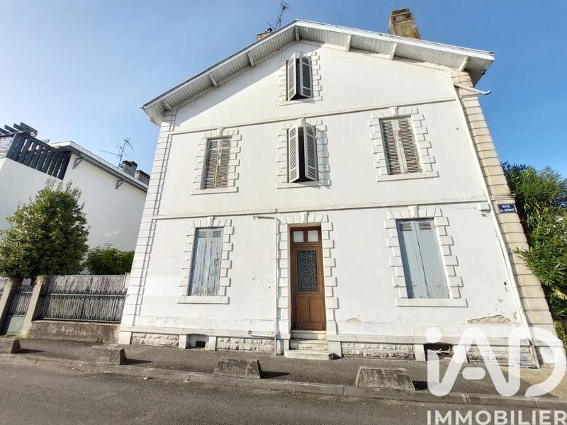 Maison de ville - 138 m² - 6 pièces