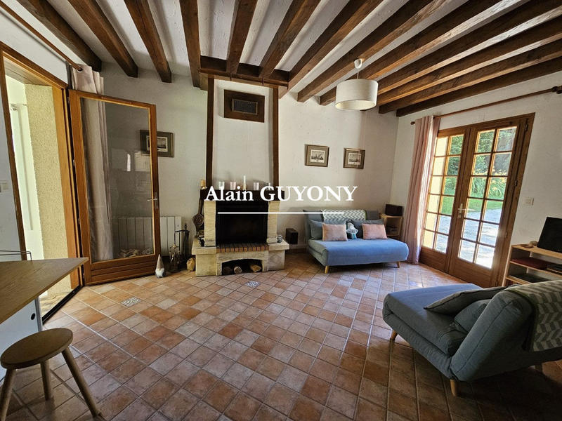 Maison traditionnelle - 94 m² - 4 pièces