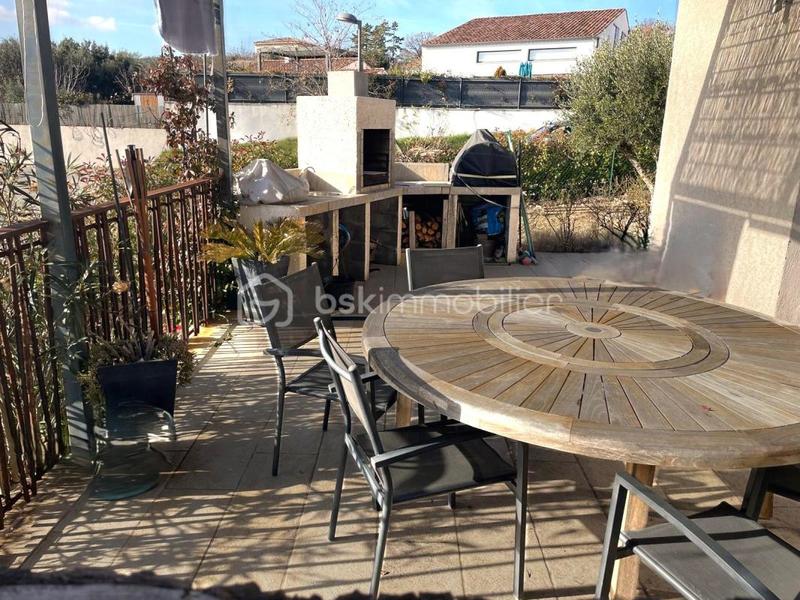 Maison traditionnelle - 106 m² - 5 pièces