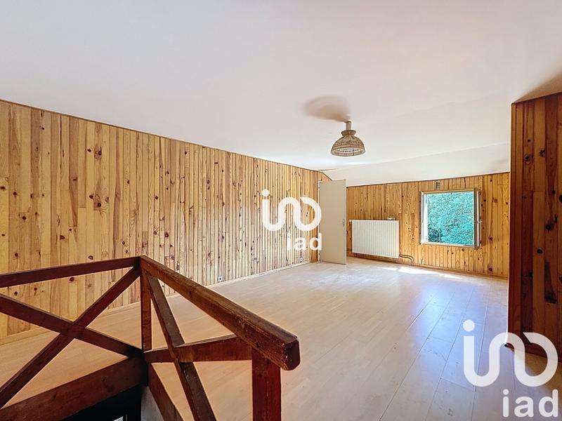 Maison - 200 m² - 7 pièces