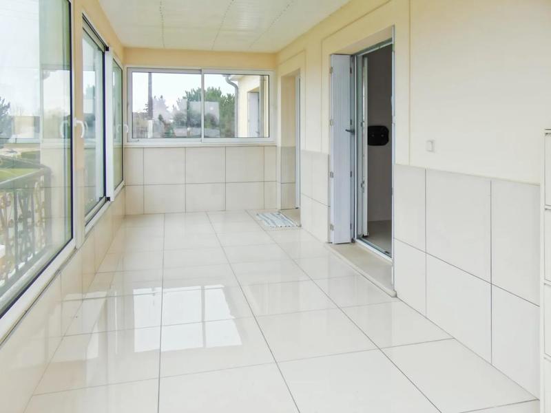 Maison - 145 m² - 9 pièces