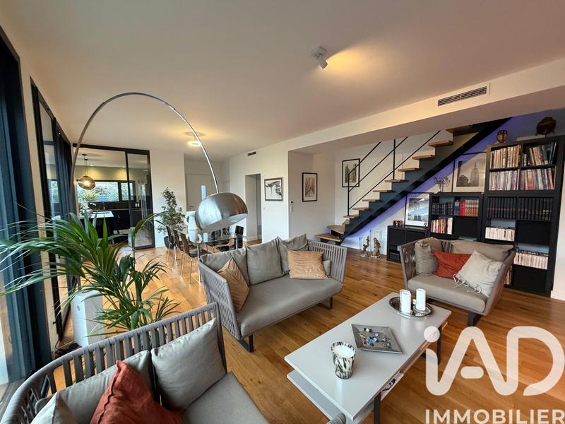 Maison de maîtres - 150 m² - 6 pièces