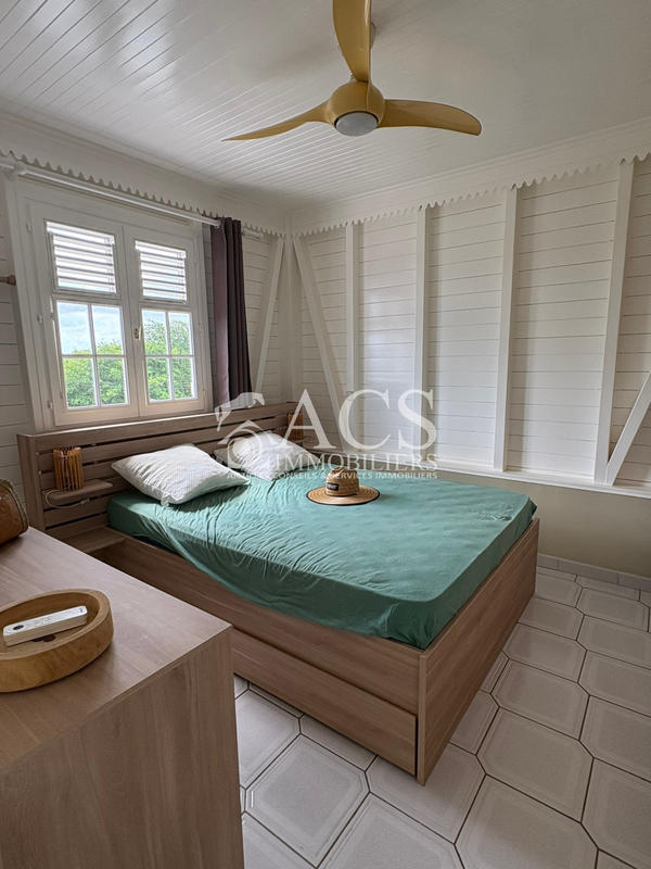 Maison - 87 m² - 4 pièces