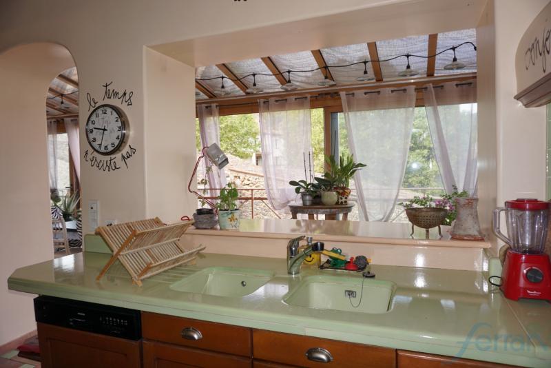 Appartement - 270 m² - 8 pièces