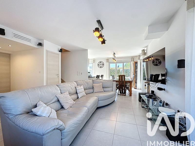 Maison - 91 m² - 4 pièces