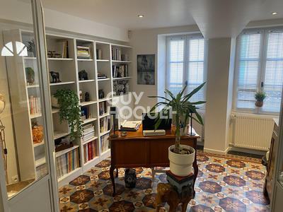 Maison - 174 m² - 6 pièces