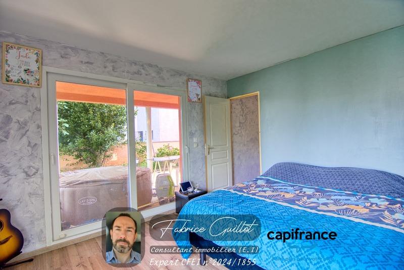 Maison - 241 m² - 7 pièces