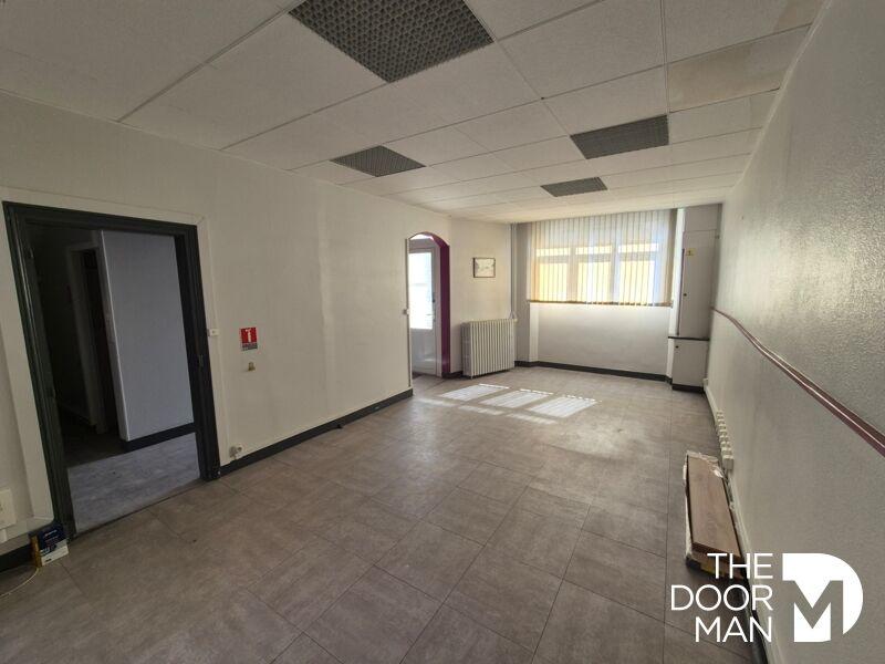 Immeuble - 136 m² - 6 pièces