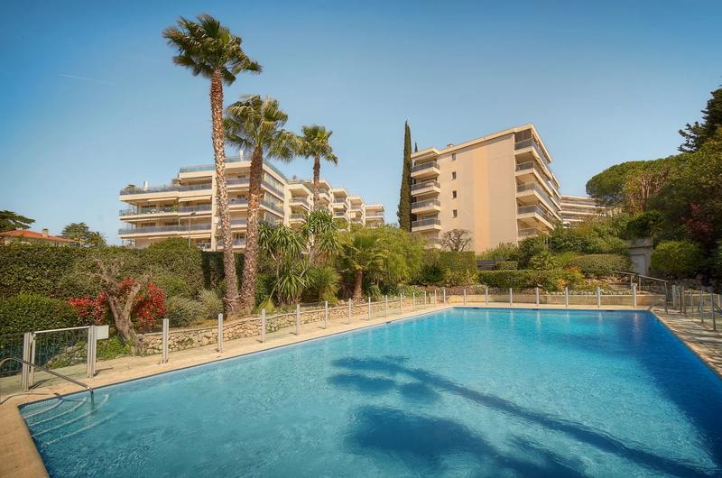 Appartement - 104 m² - 4 pièces