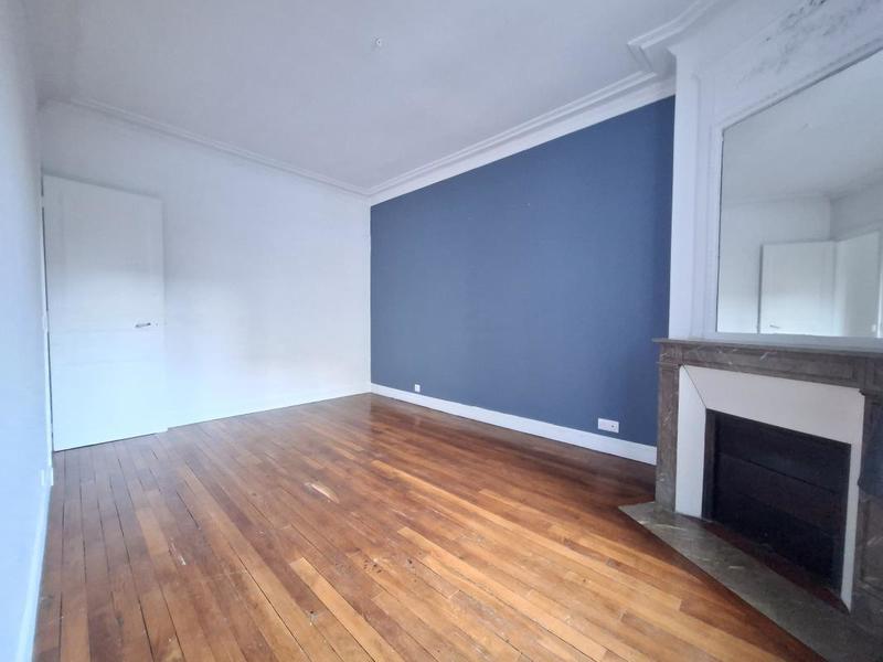 Appartement - 100 m² - 4 pièces