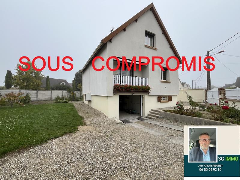 Maison - 98 m² - 5 pièces
