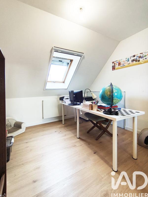 Maison - 90 m² - 6 pièces