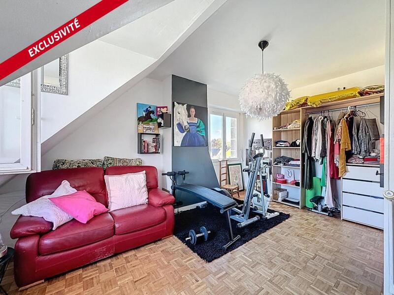 Maison traditionnelle - 170 m² - 7 pièces