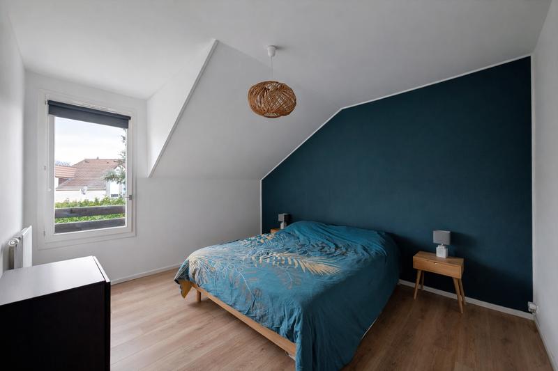 Maison - 95 m² - 5 pièces