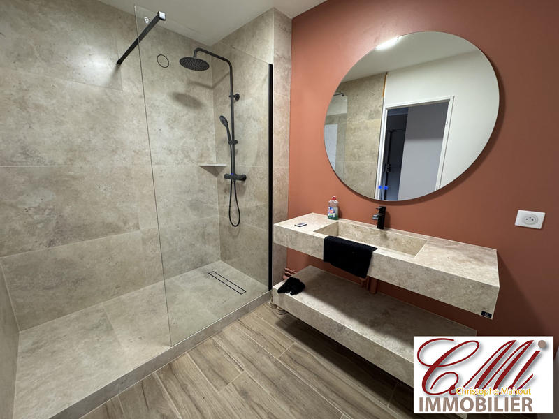 Appartement - 91 m² - 4 pièces