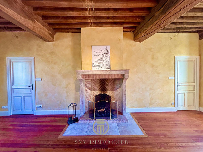 Maison - 275 m² - 5 pièces