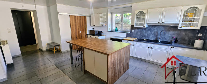 Maison - 130 m² - 4 pièces