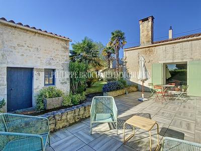 Maison ancienne - 162 m² - 6 pièces