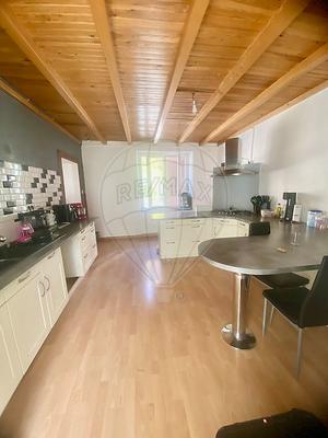 Appartement - 102 m² - 4 pièces