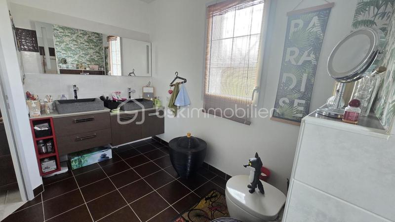 Pavillon - 132 m² - 5 pièces