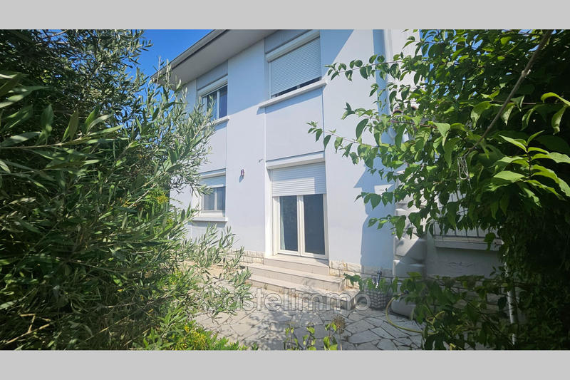 Maison - 107 m² - 5 pièces