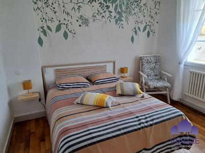 Maison traditionnelle - 84 m² - 6 pièces