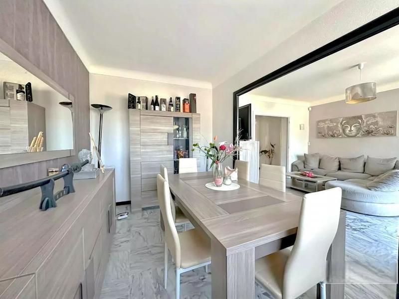 Maison - 157 m² - 7 pièces