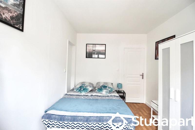 Chambre - 11 m² - 1 pièce