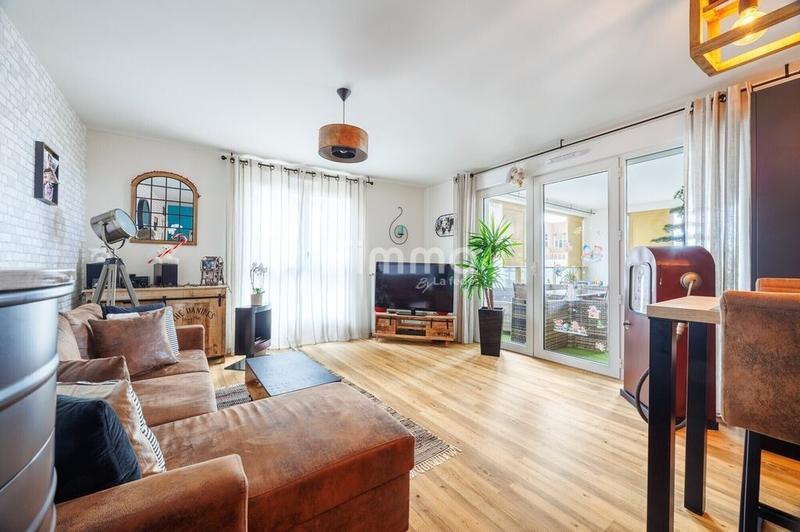 Appartement - 85 m² - 4 pièces