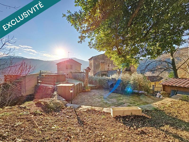 Maison - 140 m² - 3 pièces