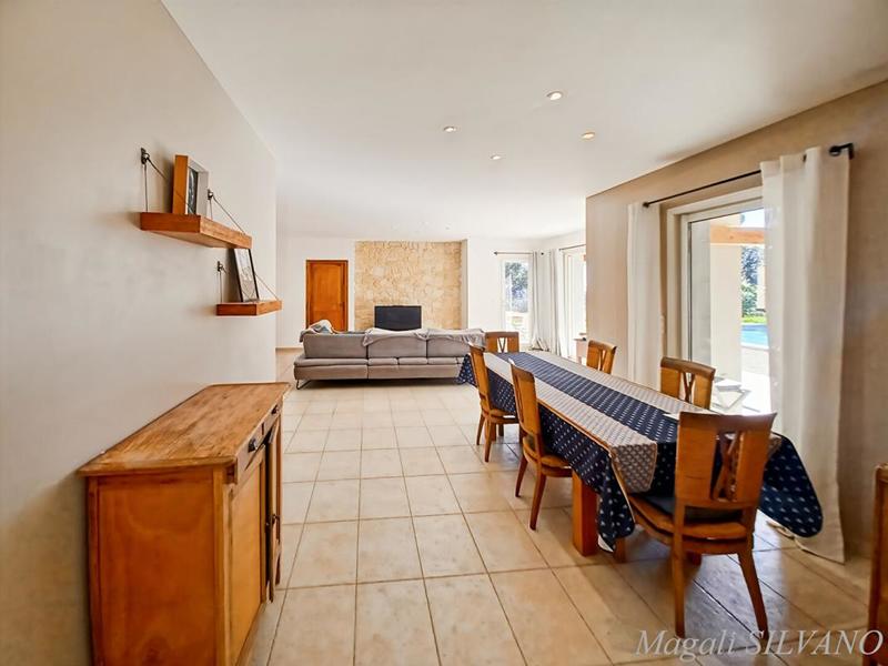 Villa - 160 m² - 5 pièces