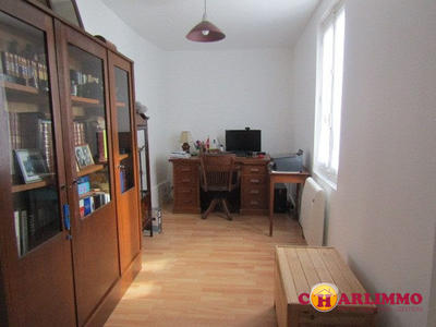 Maison traditionnelle - 138 m² - 5 pièces