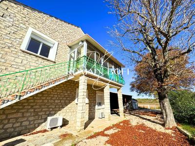 Maison - 155 m² - 6 pièces