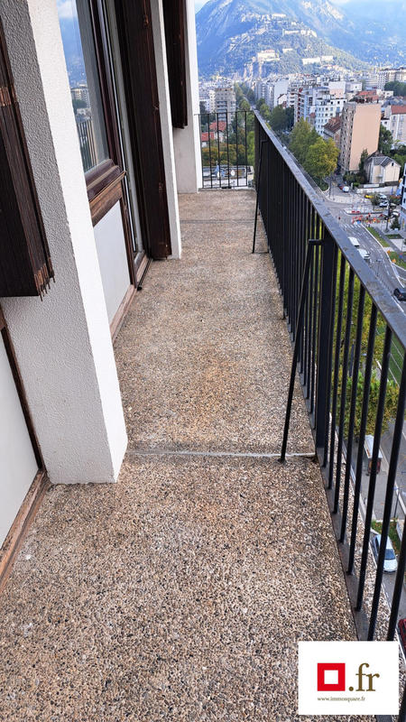 Appartement - 76 m² - 4 pièces